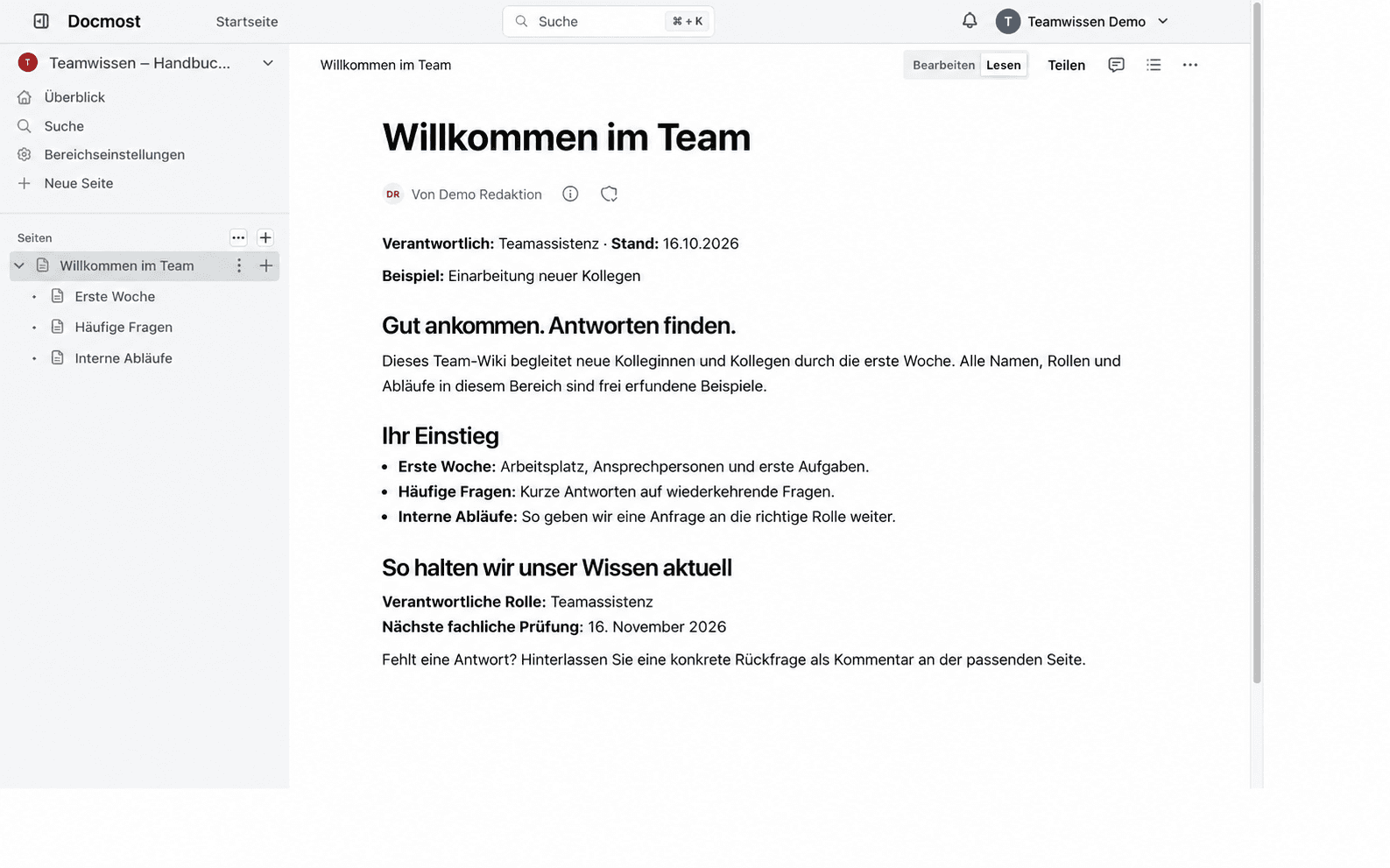 Docmost-Beispielseite Willkommen im Team mit vollständigem Seitenbaum für Einarbeitung, häufige Fragen und interne Abläufe